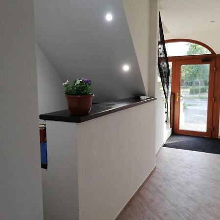 Penzion A Wellness - Jilan, Naves Svobody 39, אולומוץ מראה חיצוני תמונה